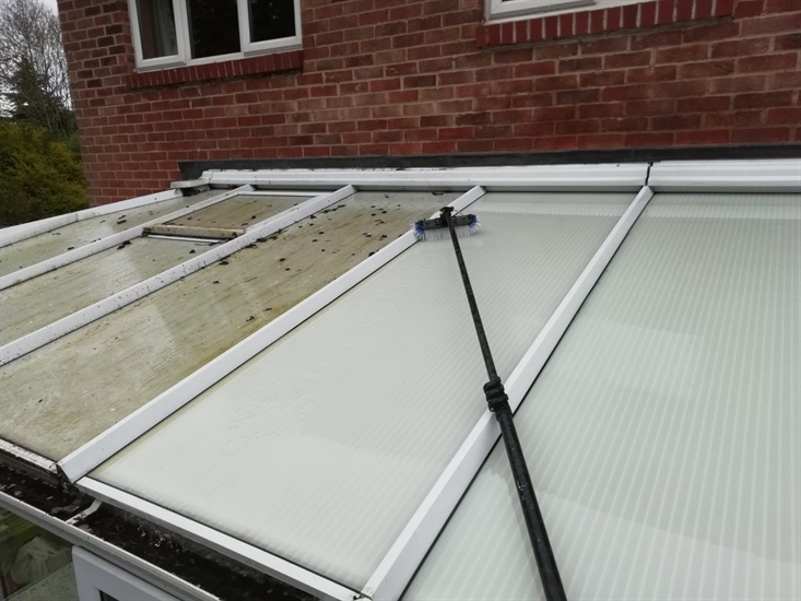 Conservatory and orangery cleaning